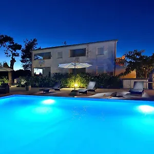 mam-mali.hotelinzadar.com/